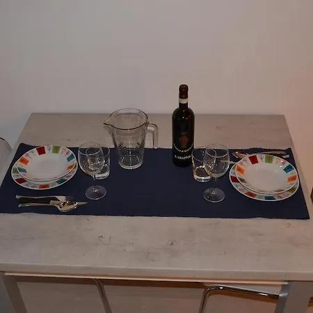 Visit Florentia Apartment Florenz Zimmer foto