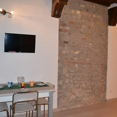Visit Florentia Apartment Florenz Zimmer foto