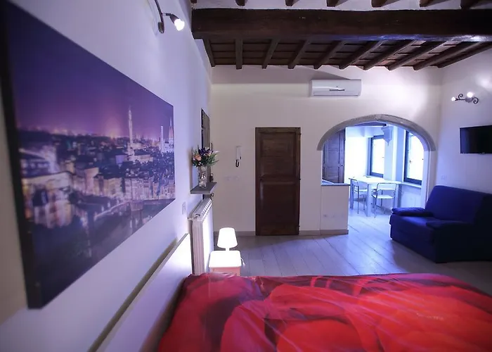 Visit Florentia Apartment